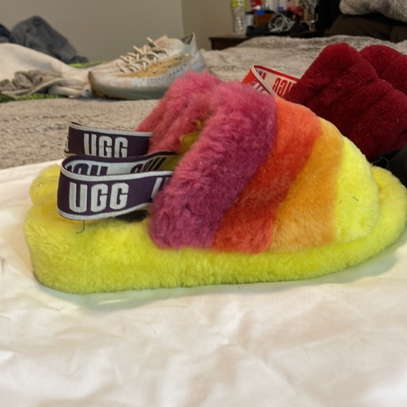 Ugg Fluff Yea 3 pairs 🫶 - Picture 4 of 4